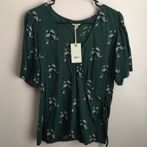 {NWT lucky brand top}